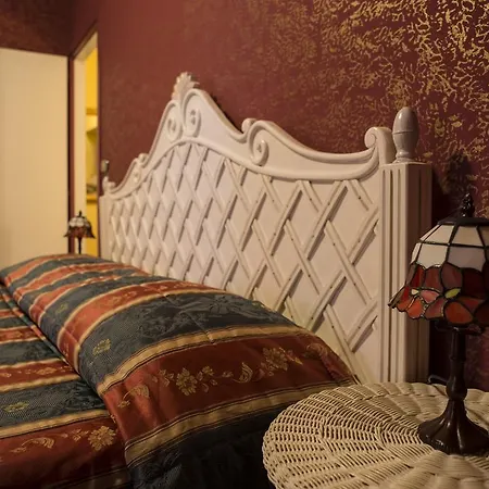 Casale Simbeni Bed & Breakfast